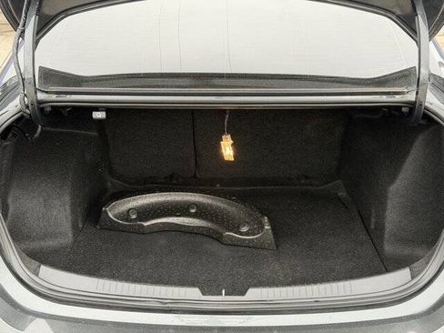 Used 2018 Chevrolet Malibu LS image 23