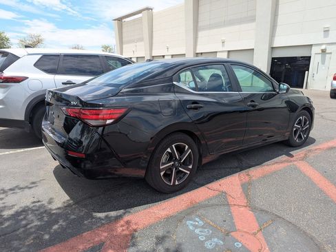 Used 2024 Nissan Sentra SV FWD image 6