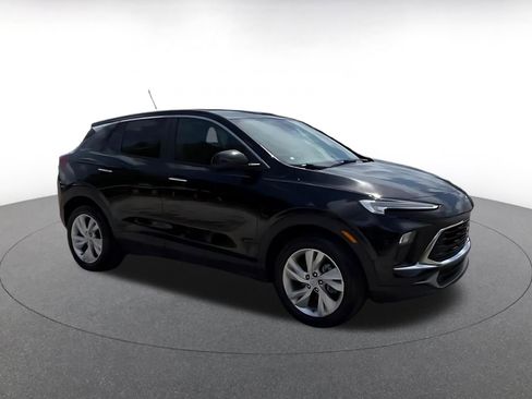 Used 2025 Buick Encore GX Preferred image 2
