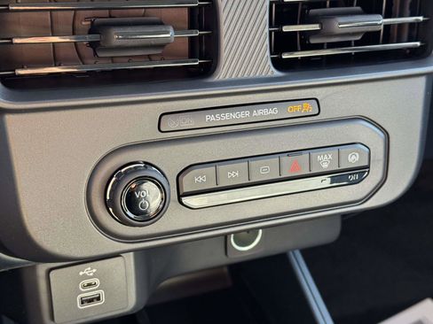 New 2026 Ford Maverick XL w/ 4K Tow Package image 28