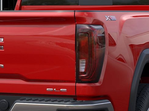 New 2026 GMC Sierra 2500 SLE w/ Preferred Package AWD/4WD image 11