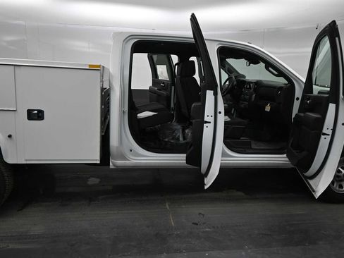 Used 2024 Chevrolet Silverado 3500 W/T w/ WT Convenience Package AWD/4WD image 17