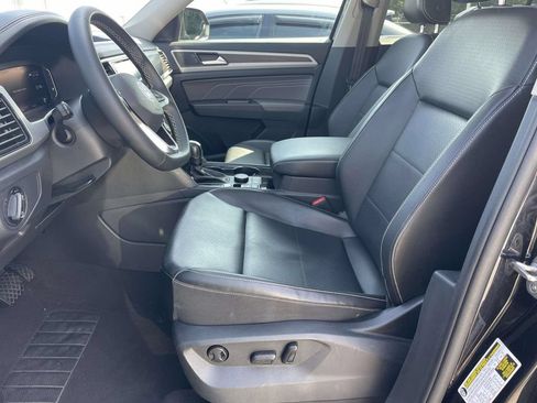 Used 2022 Volkswagen Atlas SE w/ Panoramic Sunroof Package AWD/4WD image 15