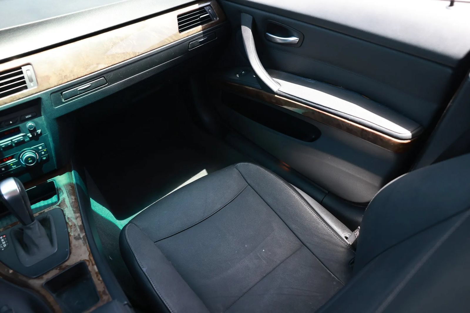 Used 2010 BMW 328i Sedan RWD image 14
