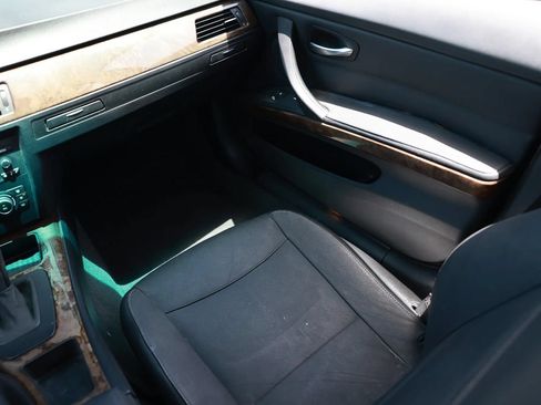 Used 2010 BMW 328i Sedan RWD image 14