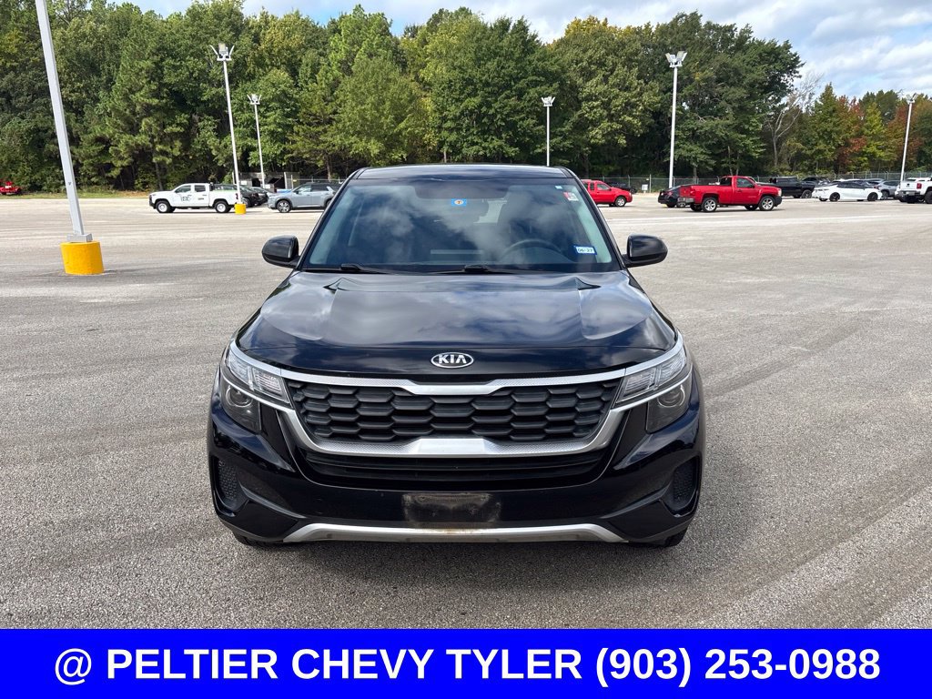 Used 2021 Kia Seltos LX AWD/4WD image 2