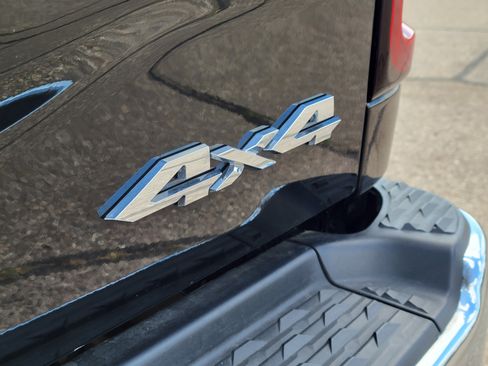 Used 2026 RAM 2500 Big Horn AWD/4WD image 21