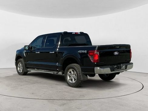 Used 2024 Ford F150 XLT AWD/4WD image 3