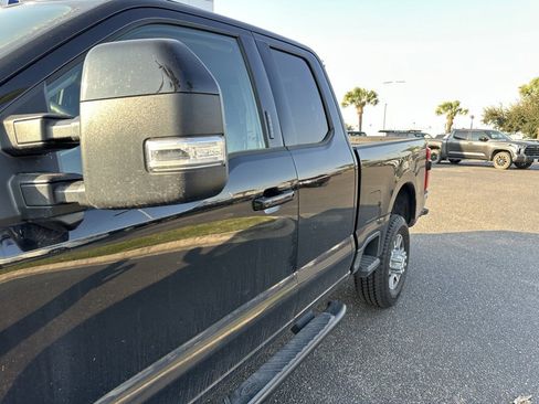Used 2024 Ford F350 Lariat image 12