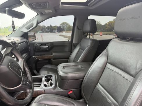 Used 2019 GMC Sierra 1500 Denali w/ Denali Ultimate Package AWD/4WD image 11