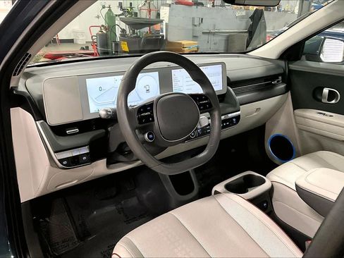 Used 2023 Hyundai Ioniq 5 SEL image 16