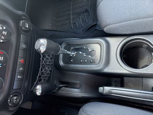 Used 2012 Jeep Wrangler Unlimited Sahara w/ Dual Top Group image 16