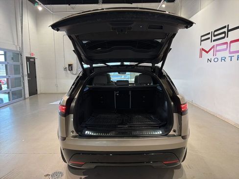 Used 2026 Land Rover Range Rover Velar Dynamic SE image 32