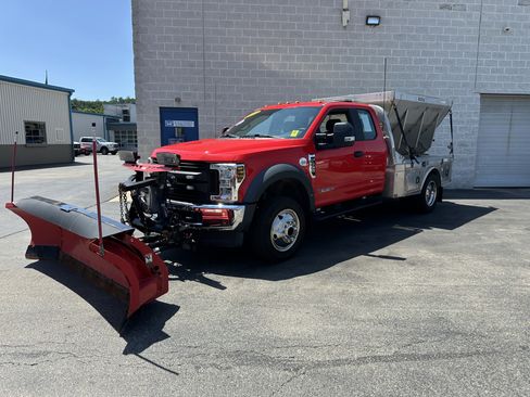 Used 2019 Ford F550 4x4 SuperCab Super Duty w/ XL Value Package image 1