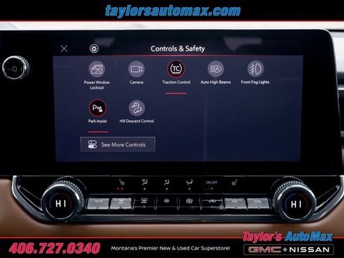 Used 2025 GMC Canyon AT4 image 17