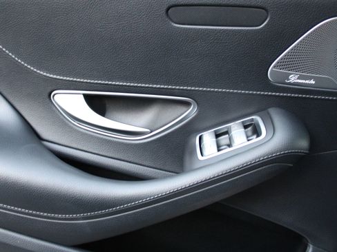 Used 2017 Mercedes-Benz S 550 S 550 Sedan 4D image 30