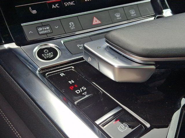 Used 2023 Audi e-tron Premium AWD/4WD image 15