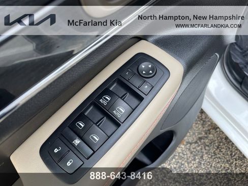 Used 2017 Jeep Grand Cherokee Limited 75th Anniversary image 17
