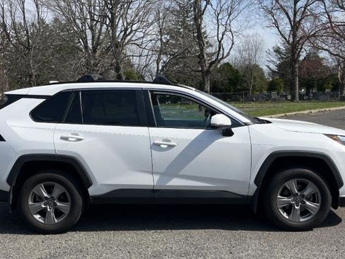 Used 2024 Toyota RAV4 XLE w/ Convenience Package image 8