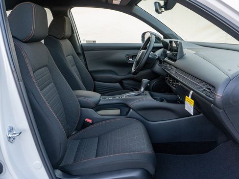 New 2026 Honda HR-V Sport image 15