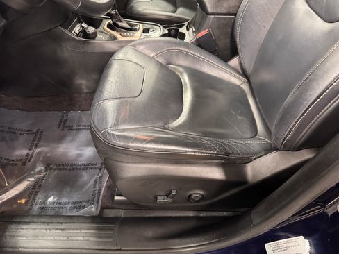 Used 2016 Jeep Cherokee Limited w/ Trailer Tow Group image 21