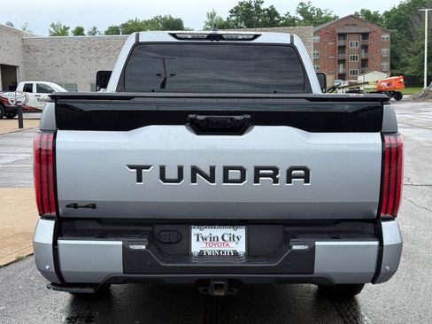 Used 2025 Toyota Tundra Platinum AWD/4WD image 5