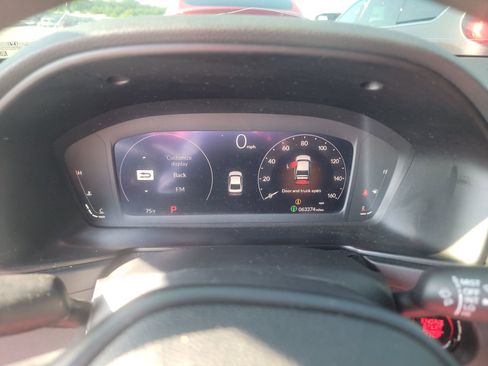 Used 2023 Honda Accord EX image 10