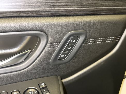 New 2026 Honda Pilot Touring image 22