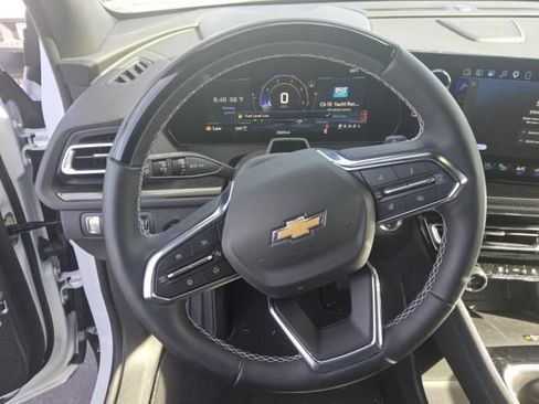 Used 2026 Chevrolet Traverse High Country AWD/4WD image 4