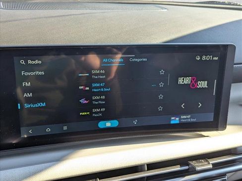 Certified 2025 Hyundai Tucson SEL image 11