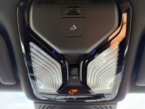 Used 2022 BMW X4 xDrive30i AWD/4WD image 18