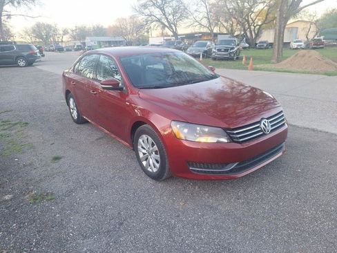 Used 2015 Volkswagen Passat 1.8T Wolfsburg Edition FWD image 16