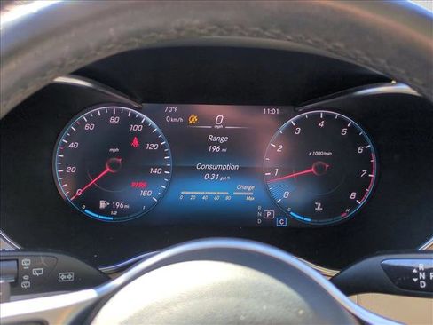 Used 2022 Mercedes-Benz GLC 300 image 10