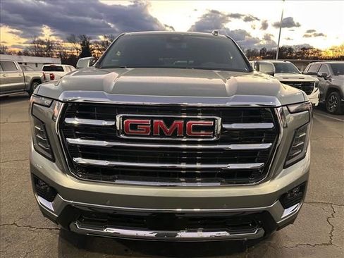New 2026 GMC Yukon Elevation image 4
