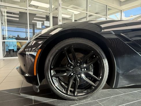 Used 2016 Chevrolet Corvette Stingray Coupe w/ 2LT Preferred Equipment Group image 25
