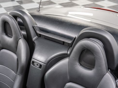Used 2004 Honda S2000 image 21
