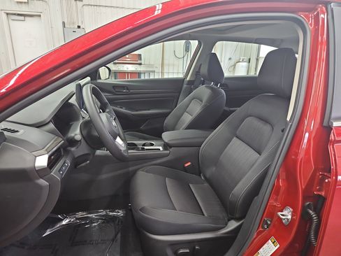 New 2026 Nissan Altima 2.5 SV w/ SV Special Edition Package FWD image 8