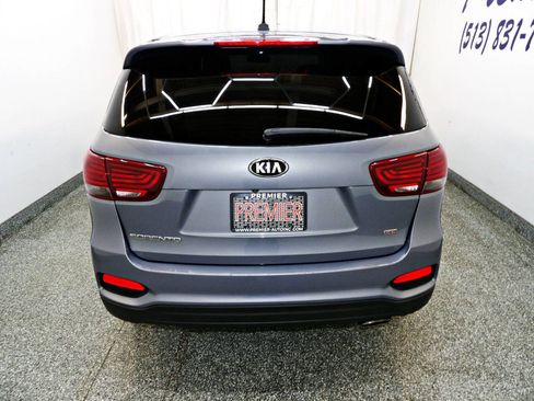 Used 2020 Kia Sorento LX FWD image 5