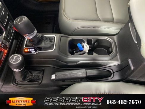 New 2026 Jeep Gladiator Mojave AWD/4WD image 25