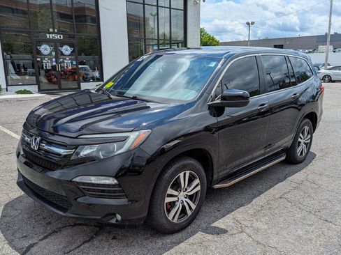 Used 2017 Honda Pilot EX-L image 2