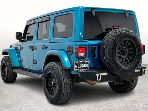 Used 2020 Jeep Wrangler Unlimited Sahara image 15