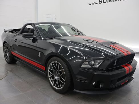 Used 2011 Ford Mustang Shelby GT500 w/ SVT Performance Pkg RWD image 59