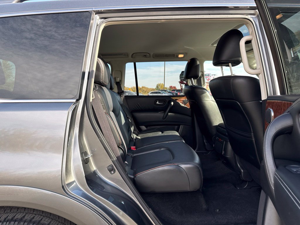 Used 2020 Nissan Armada SL w/ Premium Package AWD/4WD image 13