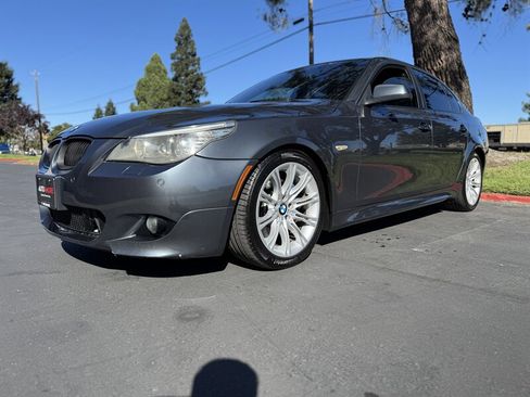 Used 2010 BMW 535i Sedan image 8