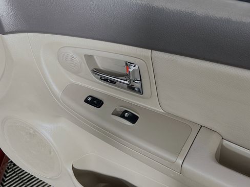 Used 2009 Kia Spectra EX image 29