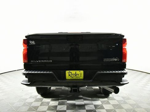 New 2025 Chevrolet Silverado 3500 High Country w/ Technology Package image 12