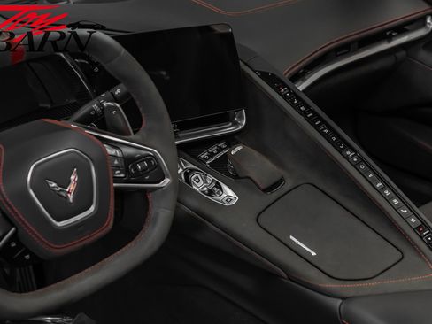 Used 2022 Chevrolet Corvette Stingray w/ Z51 Performance Package image 35