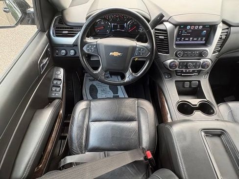 Used 2018 Chevrolet Tahoe LT w/ LT Midnight Edition AWD/4WD image 11