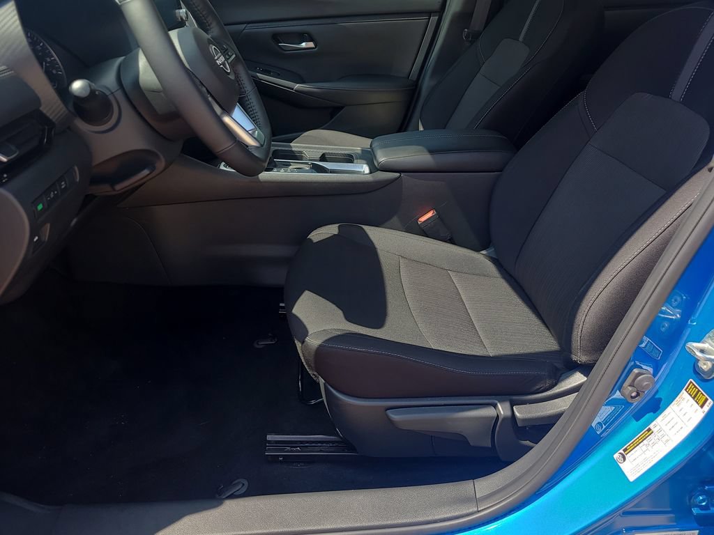 Certified 2025 Nissan Sentra SV w/ All-Weather Package FWD image 14