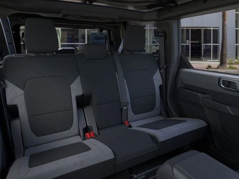 New 2025 Ford Bronco Base image 11